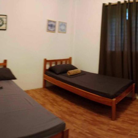 Lazy Juan Beach House Nacpan El Nido Exterior photo